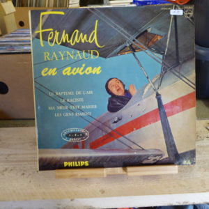 Fernand Raynaud en avion