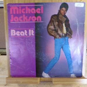 Michael Jackson - Beat It