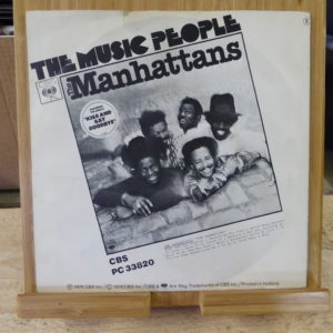 The Manhattans - Kiss and say goodbye