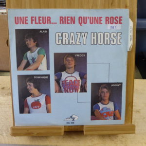 Crazy Horse - Une fleur... rien qu'une rose