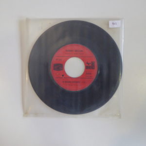 Gilbert Bécaud - Au magasin d'antiquités